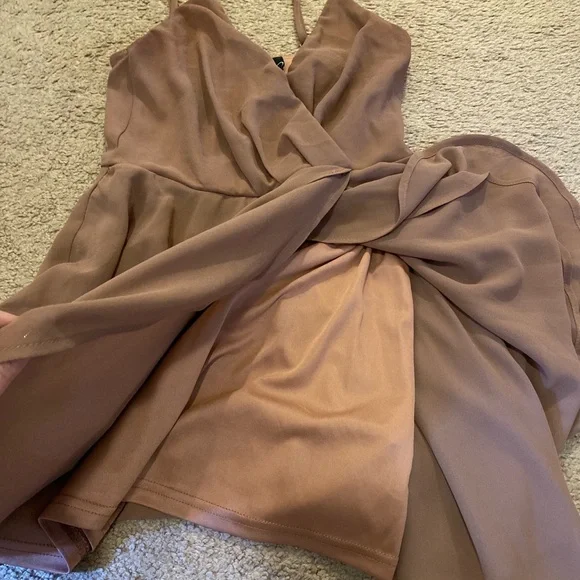 Muave flowy Windsor mini dress - Picture 3 of 6